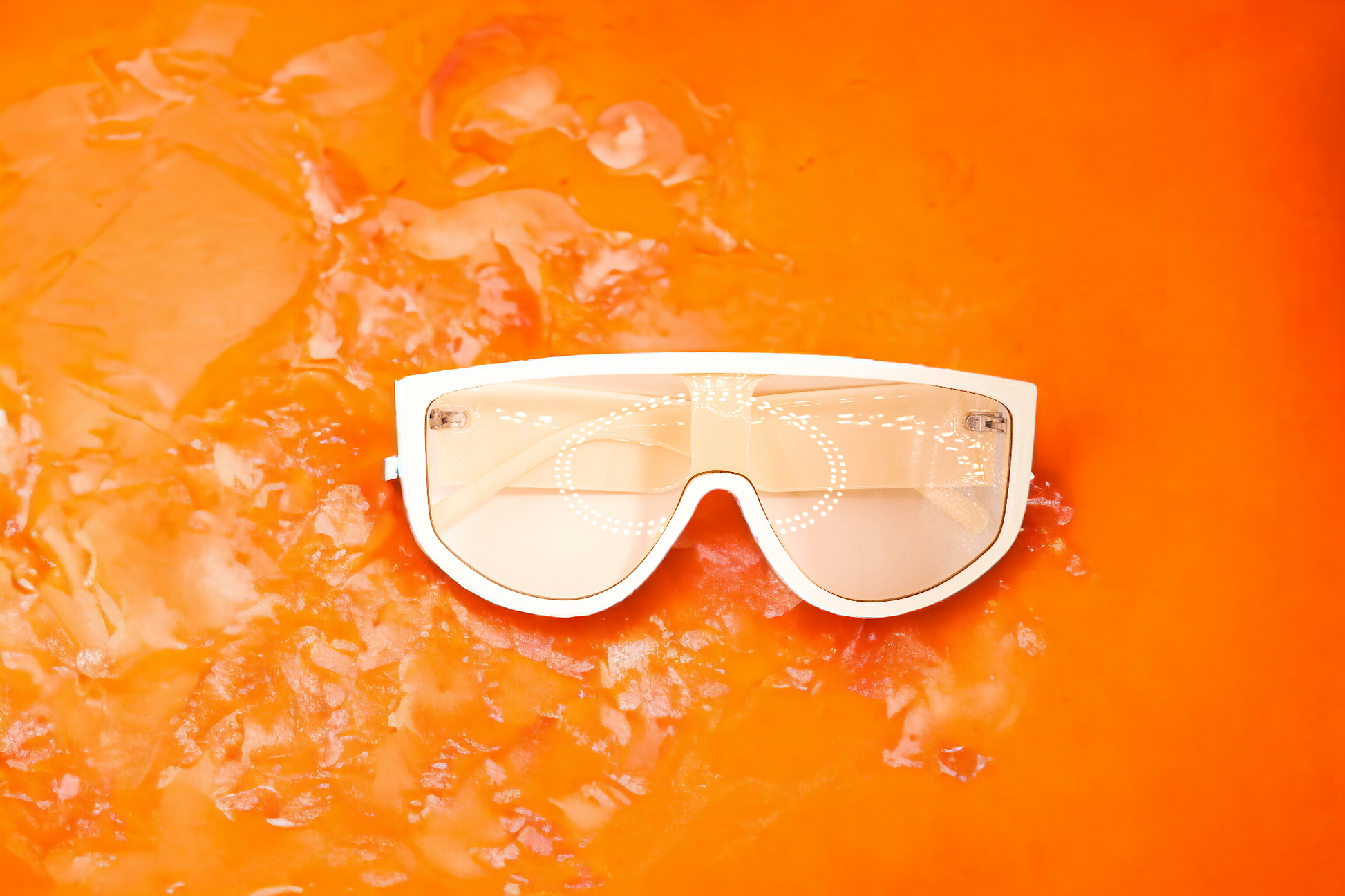 Melesia Robinson Eyewear's unique design statement sun shades, providing both fashion and eye protection. Color available: stylish light beige/ chic emerald green with green lenses.  Lens provides UV400 protection for your eyes from harmful UVA UVB, effectively blocking bright light, and reducing glare.